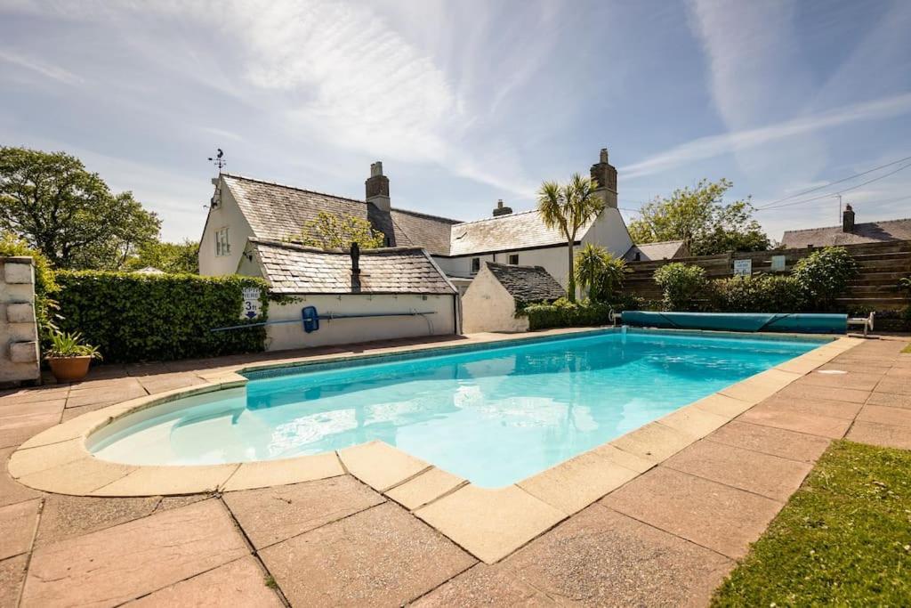 Willa Plas Newydd With Swimming Pool, Fire Pit, And Log Fires Rhiw Zewnętrze zdjęcie